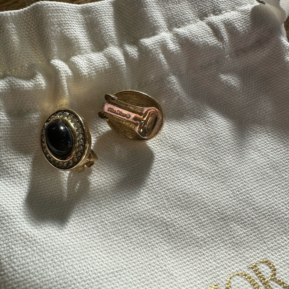 Dior Black and Gold Oval Earrings - Picture 5 of 8